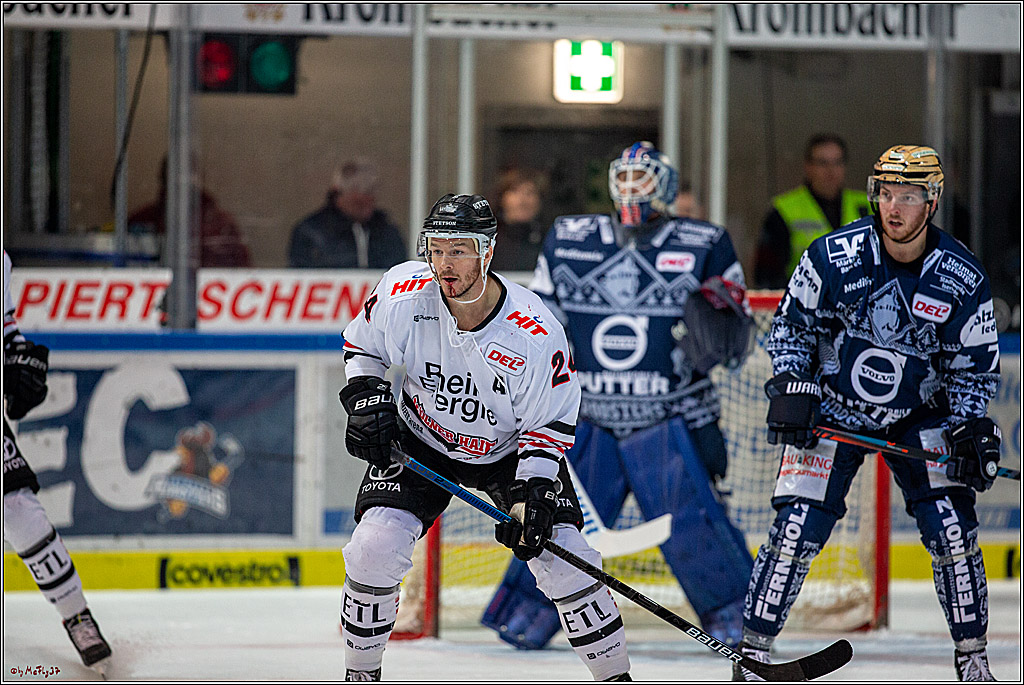 DEL; Iserlohn Roosters - Koelner Haie; Iserlohn, 17.12.2019